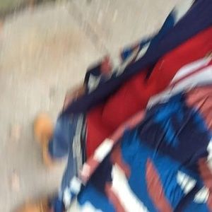 Meet your Posher, Devin